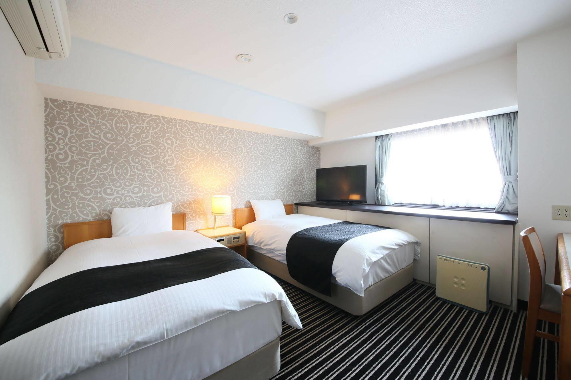 Apa Hotel Tokyo Ojima Bagian luar foto